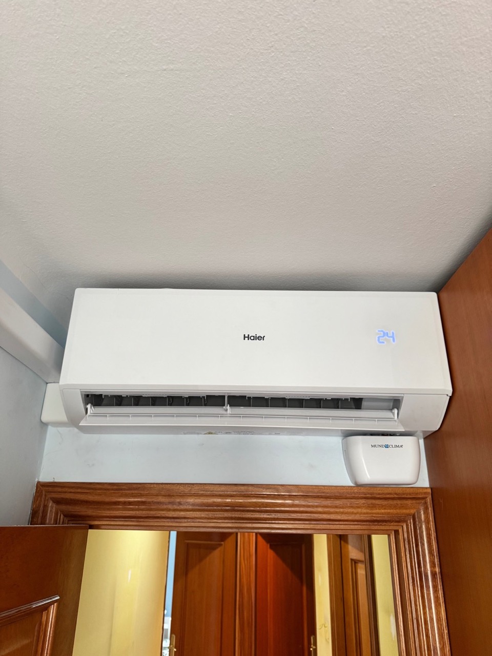 Unidad interior Haier con bomba de condensados